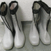 Arbeitsscherheitsschuhe und Gummistiefel - Bild 4