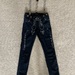 Trachtenjeans mit Hosenträgern  - Bild 1