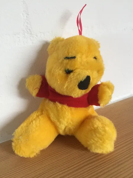   Hochwertiger Winnie Puuh Teddy zum kuscheln 