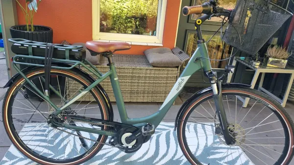 Farbe Wave Green Matt