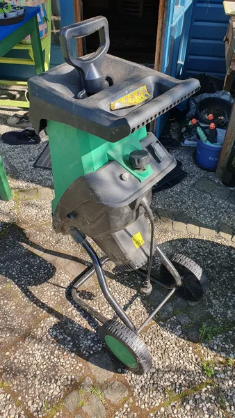 Häcksler Hinten