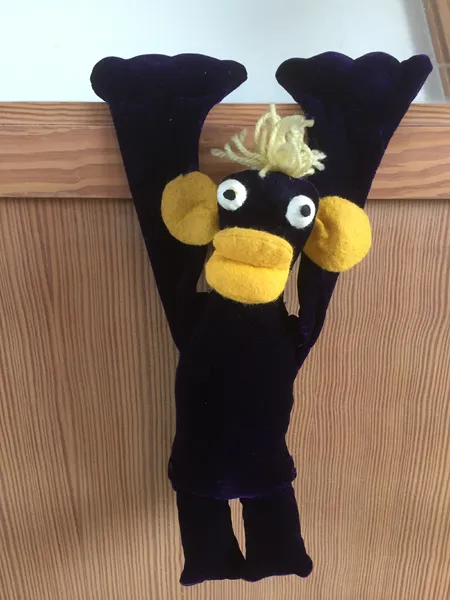 Glubschi die handgemachte Hängepuppe