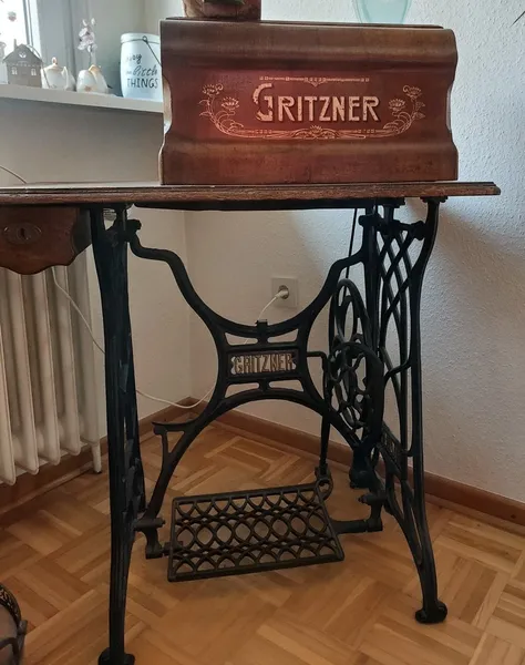 Nähmaschine von Gritzner