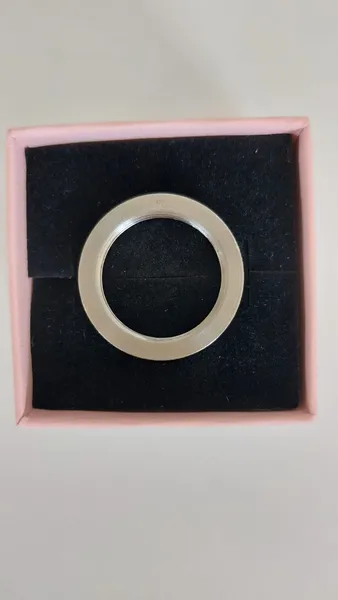 Bezel