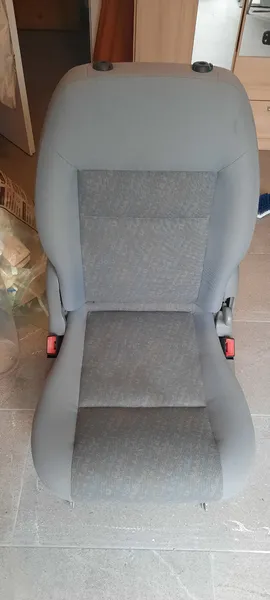 Ford Galaxy, hinterer Sitz 