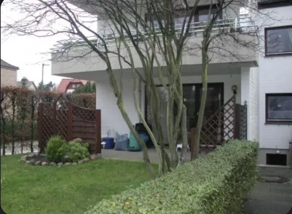 EG Wohnung, eigener Garten,Barriere frei